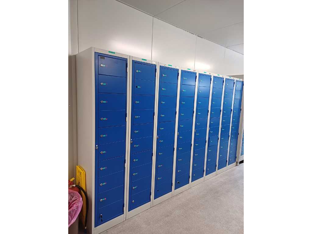 4x Distribution cabinet