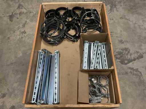 Lotto di materiale da costruzione e di fissaggio