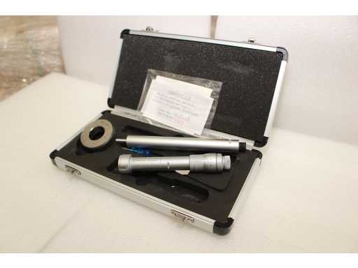 FREUTEK SDM0061 3-Point Inside Micrometer 25-30 x 0.05 mm