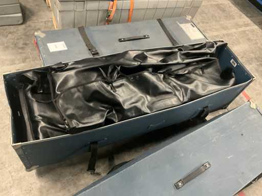 Projection screen (16:9)