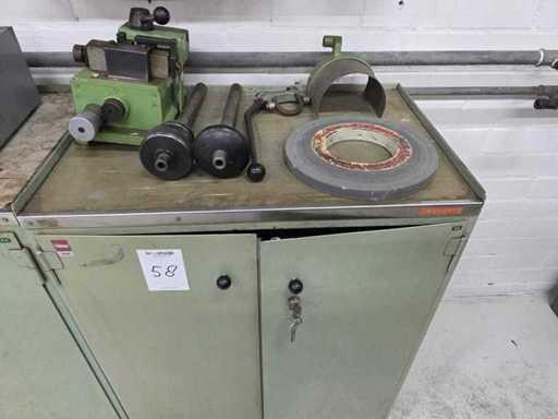 Vari pezzi, strumenti e accessori