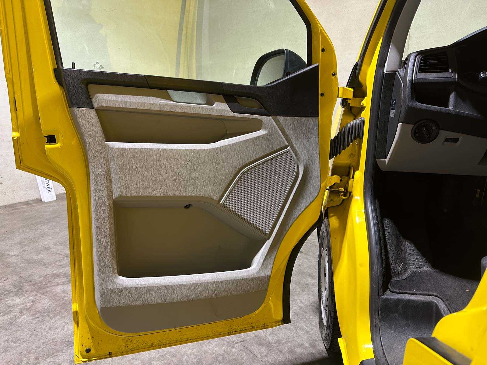 Volkswagen Transporter 2.0 TDI 148pk 2019 Bedrijfswagen, V-57-NBF