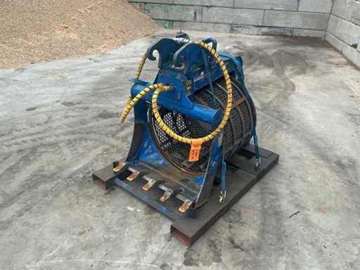 Rotating screening bucket 'CW05'