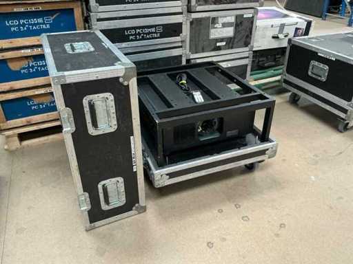 PANASONIC PT-DZ870EK Video Projector