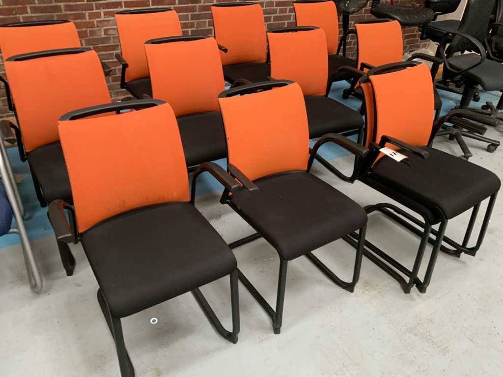 Krzesło stołówki Steelcase (12x)