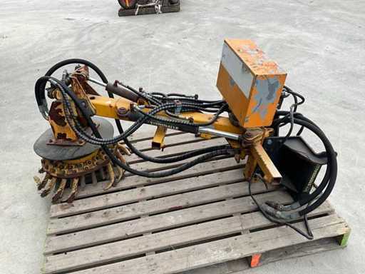 GMR STENSBALLE UK 600 HDS Hydraulic Weed Brush