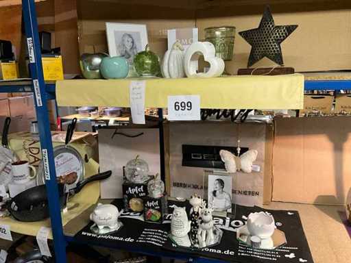 Various decoration/gift items