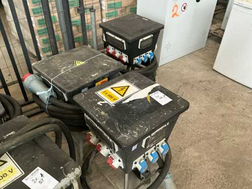 Construction connection box (3x)