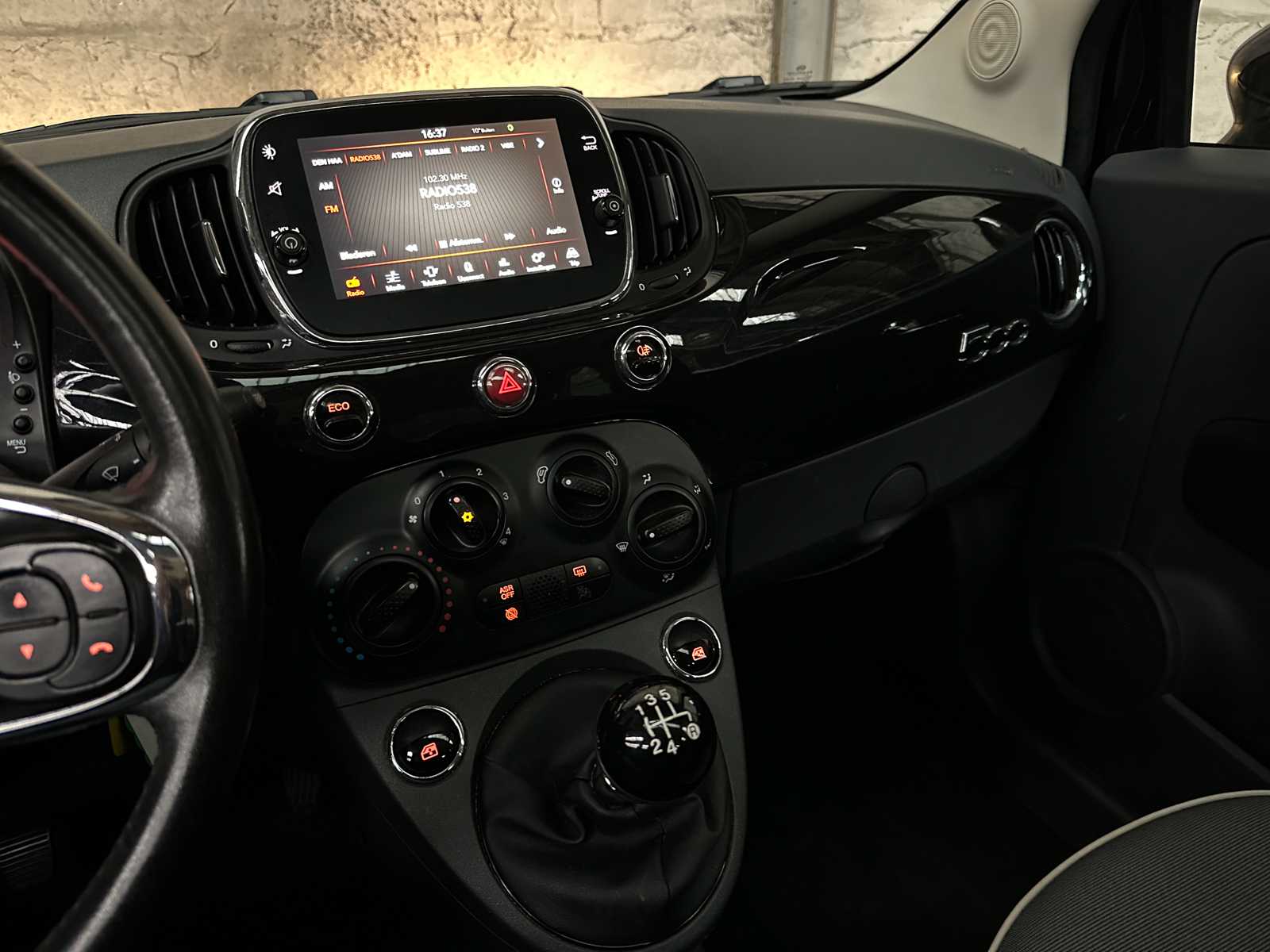 Fiat 500 0.9 TwinAir T Lounge 80PK 2017 (Origineel-NL), PT-404-N