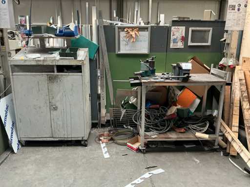 Mobile Alu work table and work cabinet