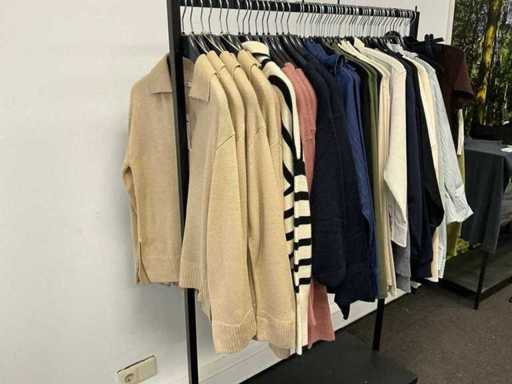 Partij diverse Tiffosi/CalvinKleinJeans/TommyJeans/etc dames kleding (62x)