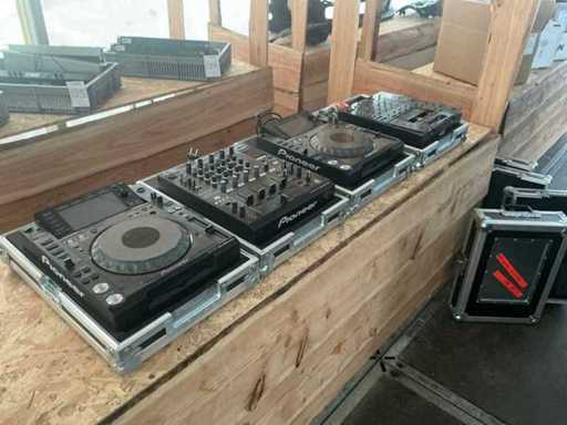 Pioneer CDJ-2000NXS Nexus dj set complete