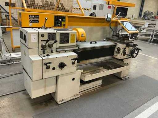 Pozioma tokarka SN 32 Snaffle