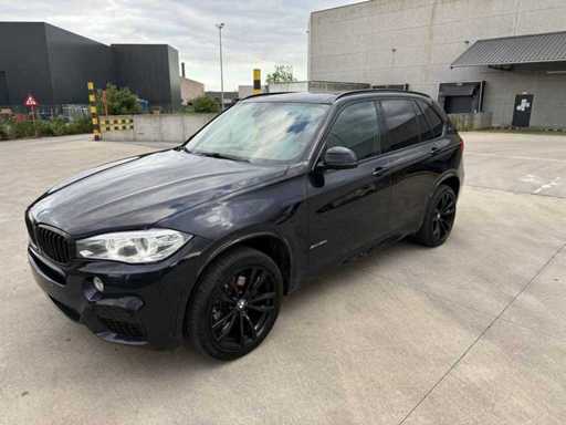 BMW - 2017 - X5 - XDRIVE40E IPERFORMANCE - Car
