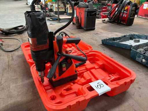 Clark KM-35 Magnetic Drilling Machine