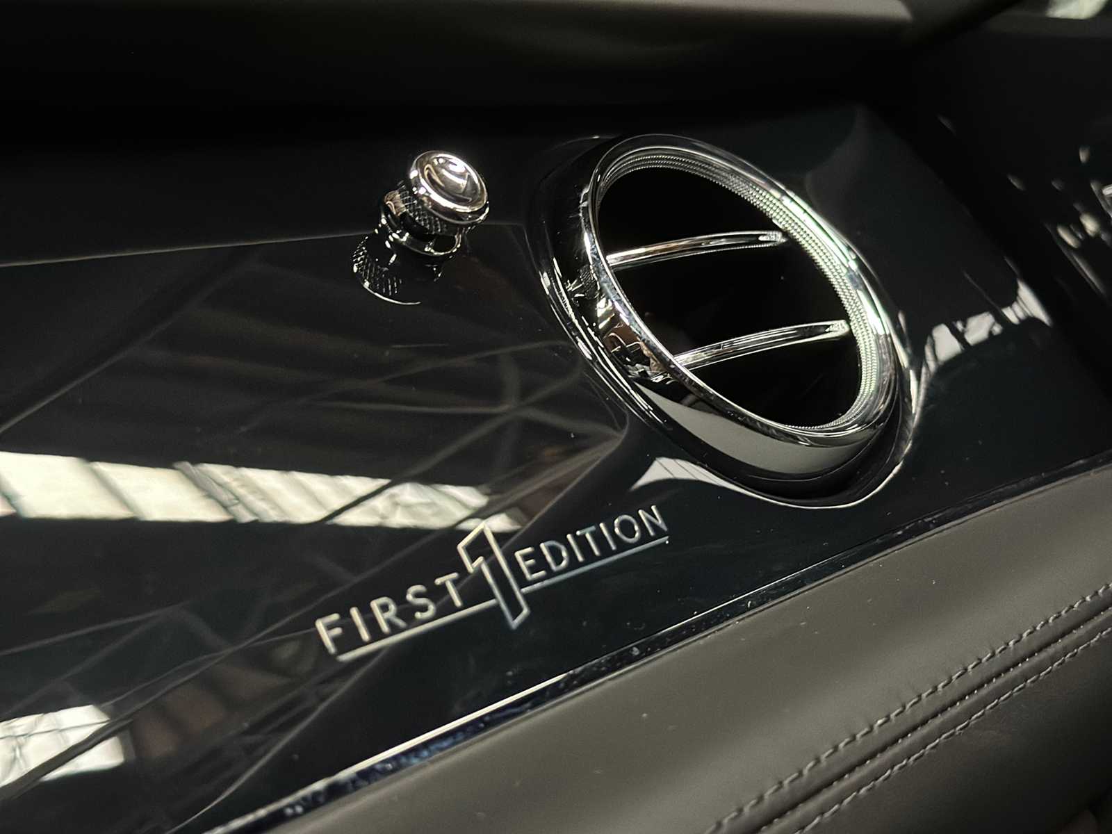 Bentley Bentayga 4.0 V8 First-Edition 550pk 2021