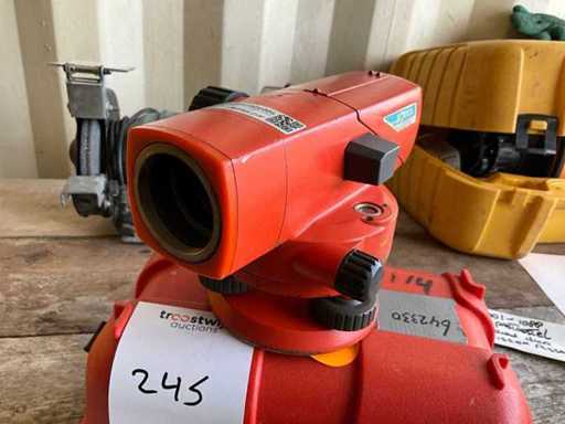 Sokkia E32 Spirit Level