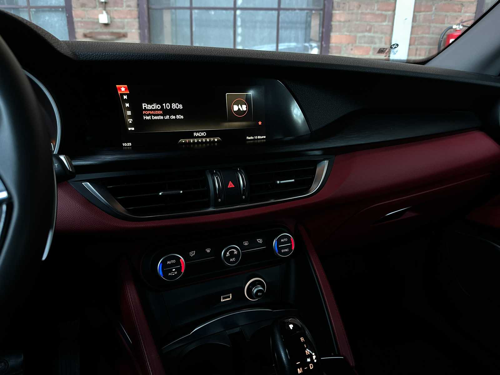 Alfa Romeo Stelvio 2.0 T AWD Super 200pk 2018 (Origineel-NL), RT-553-H