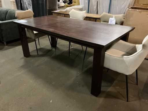 Cerise Dining Table