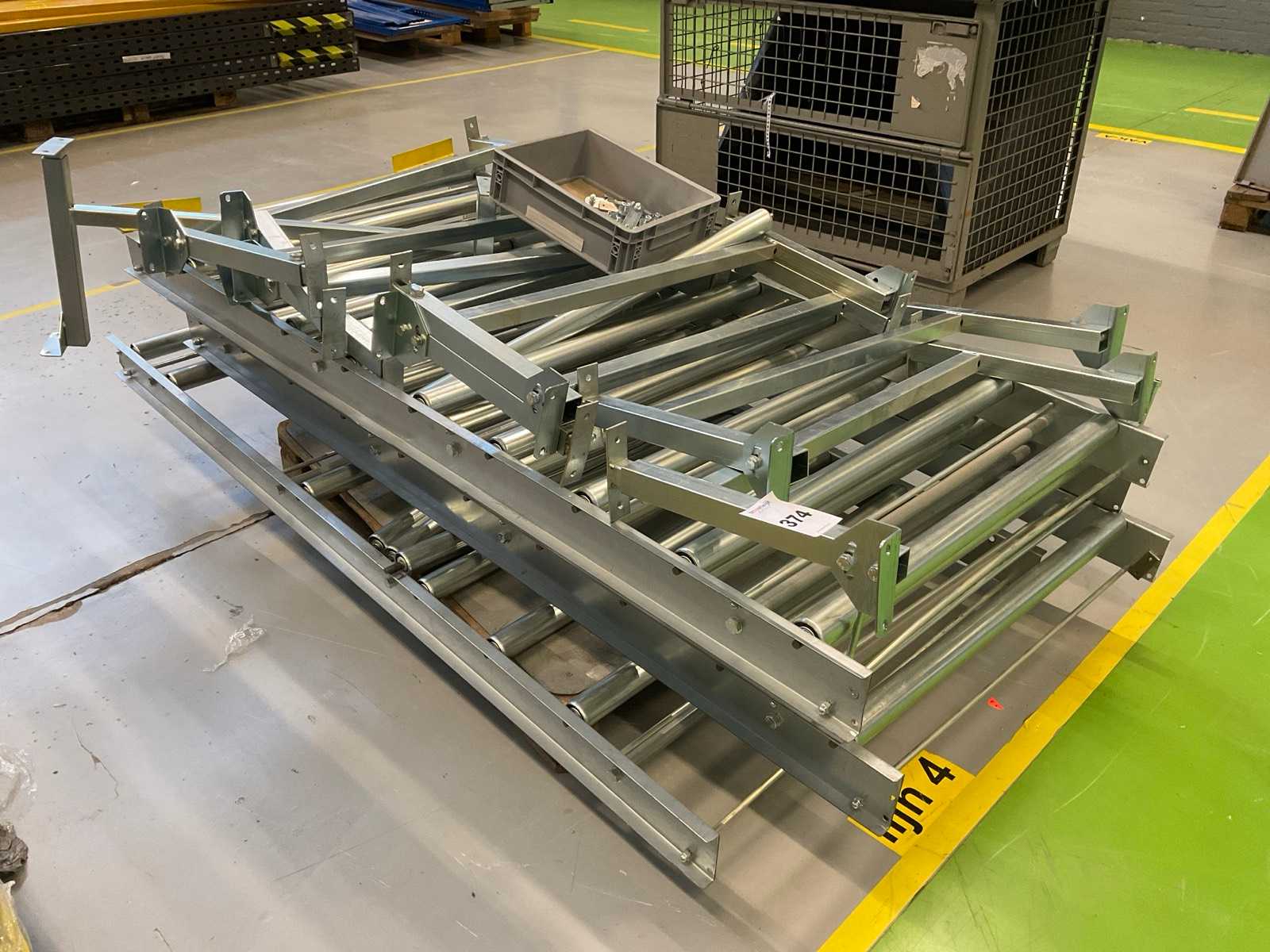 Roller conveyor