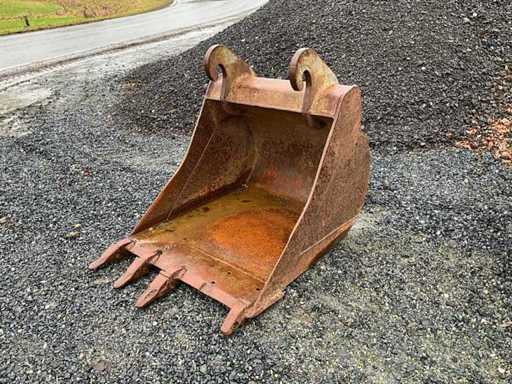 Verhackter Erdbewegungs-Eimer