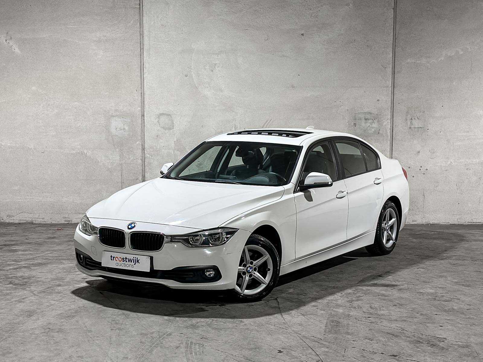 BMW 318i Corporate Lease Executive 3-serie 136pk 2018 (Origineel-NL), SB-204-F