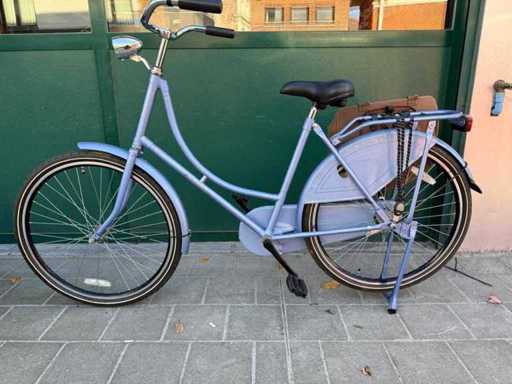 Ongebruikte Omafiets uit overname