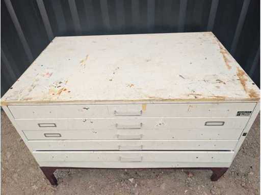 Gabinetto con contenuto