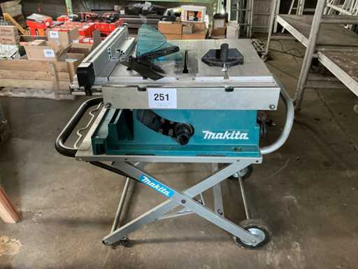 Scie à table Makita 2704N 2022