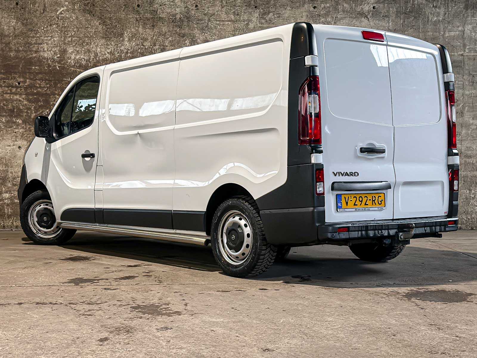 Opel Vivaro 1.6 CDTI L2H1 Edition 95pk 2018 (Origineel-NL), V-292-RG