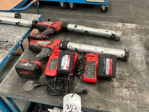 Milwaukee C18 PCG Batterie-Kleber- und Dichtmittelpistolen (2x)