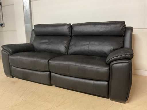 Laurren Electric Sofa-Set