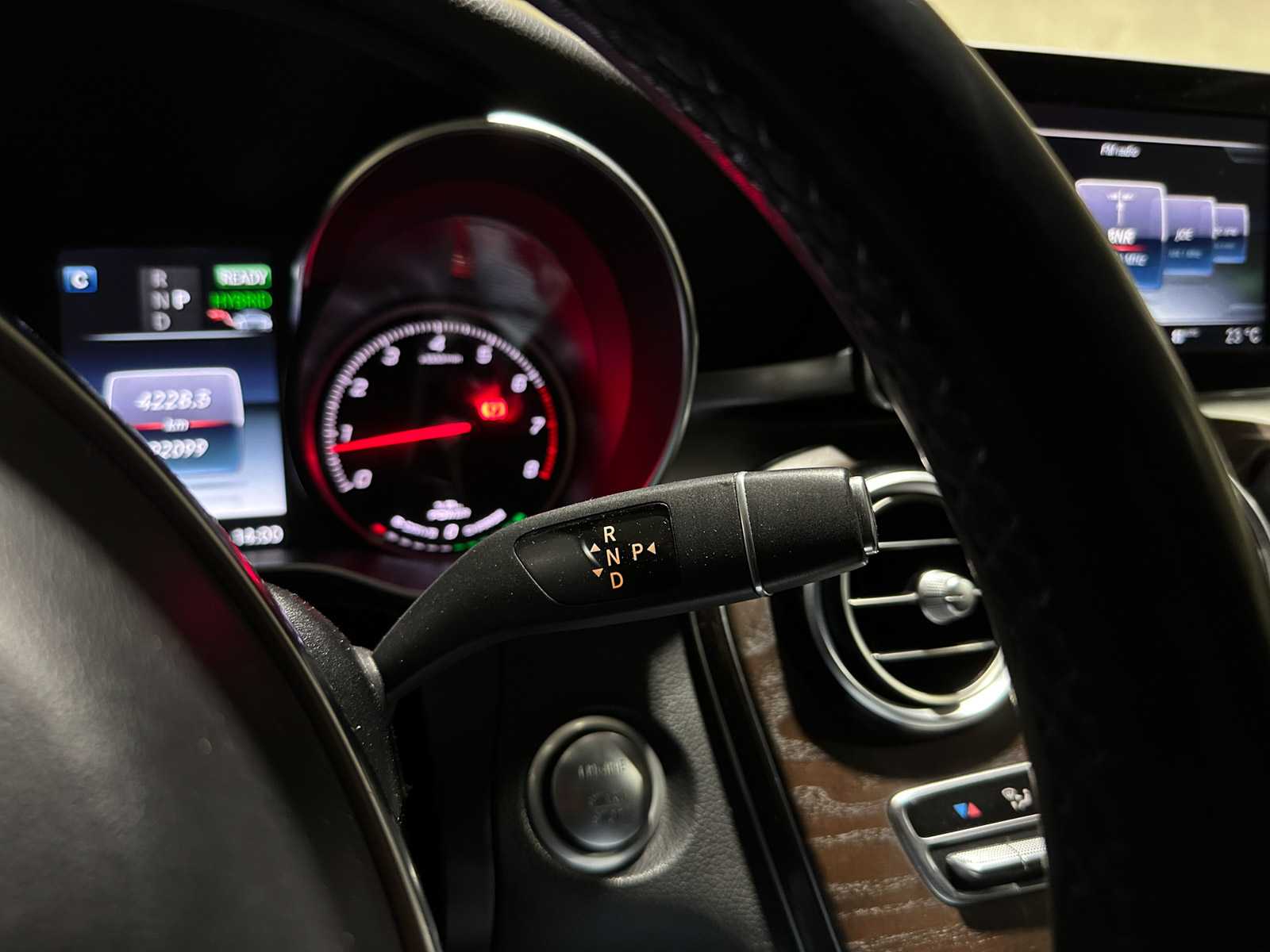 Mercedes-Benz GLC350e Coupé 4Matic Edition 1 320pk 2017 GLC-klasse, T-288-NF