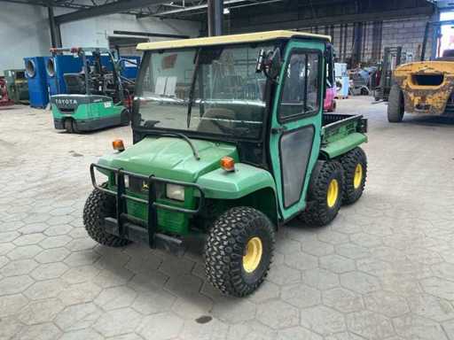 John Deere Gator