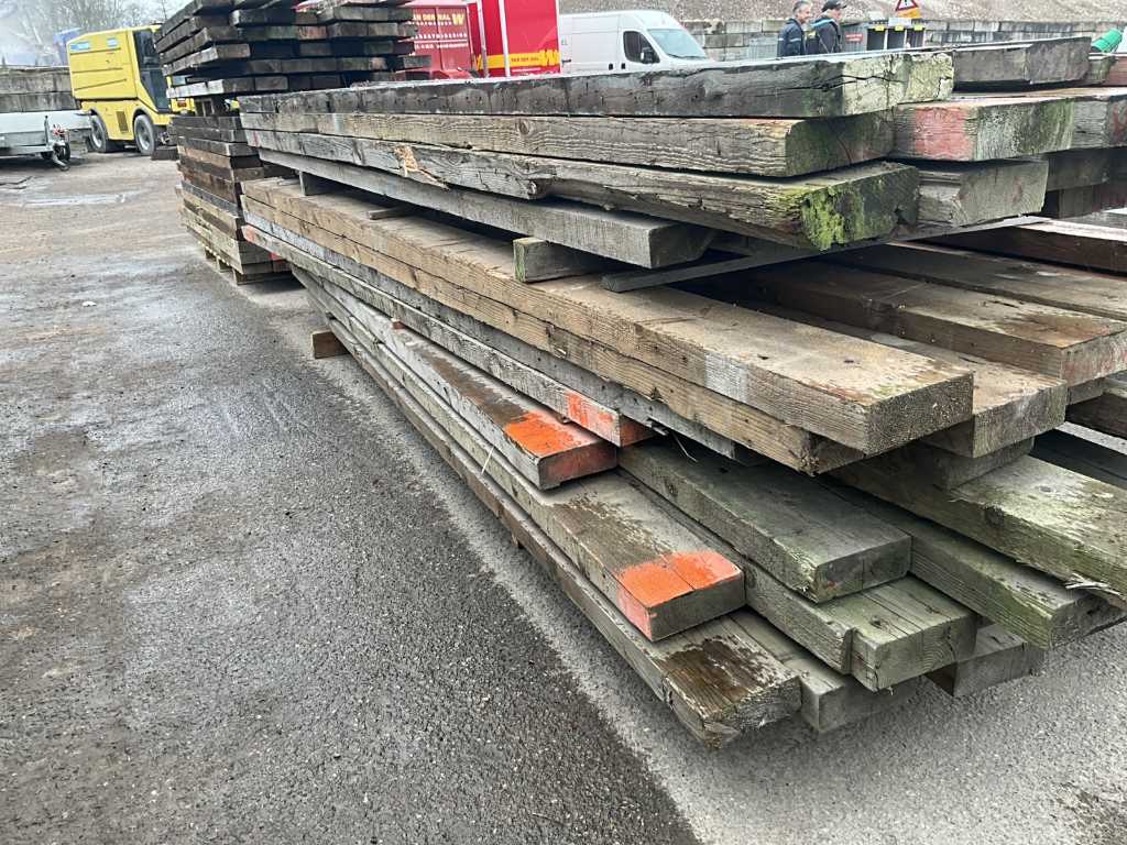 Scrap wood beam (60x)