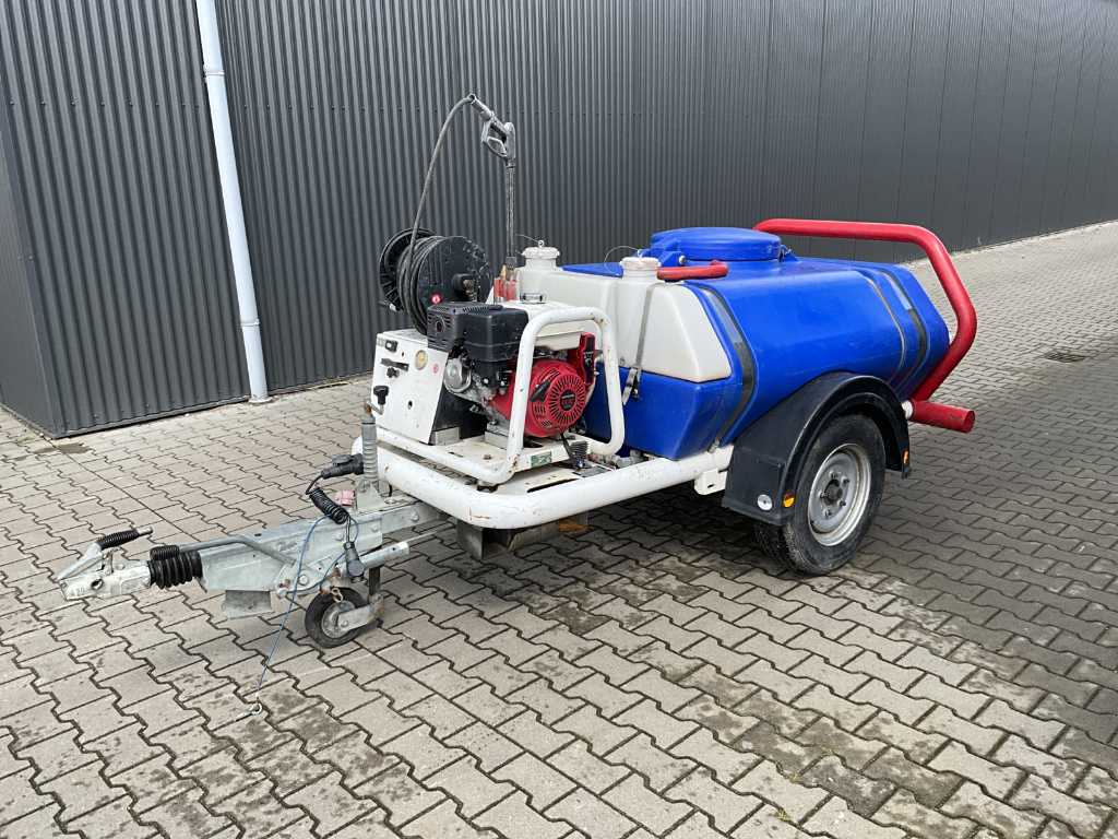 2014 Brendon Bowsers BB1000 Trailer Pressure Washer