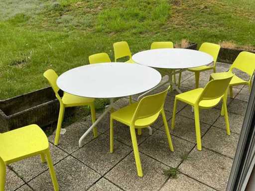 Table ronde de jardin (3x) + chaise (15x)
