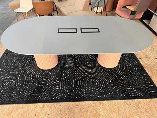 Narbutas - Vergadertafel 240x120x77cm