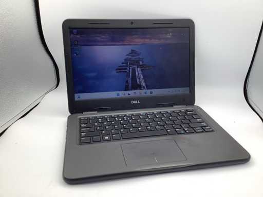 Dell Latitude 3300 Laptop