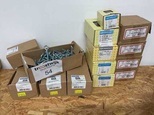 14 Schachteln, Schrauben, Muttern und Kammernägel