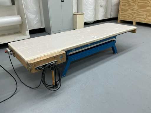 2009 Hymo AX 5-8/6-600 Table élévatrice à ciseaux