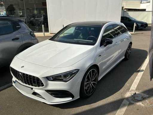 2022 Mercedes Benz CLA 35 AMG Car