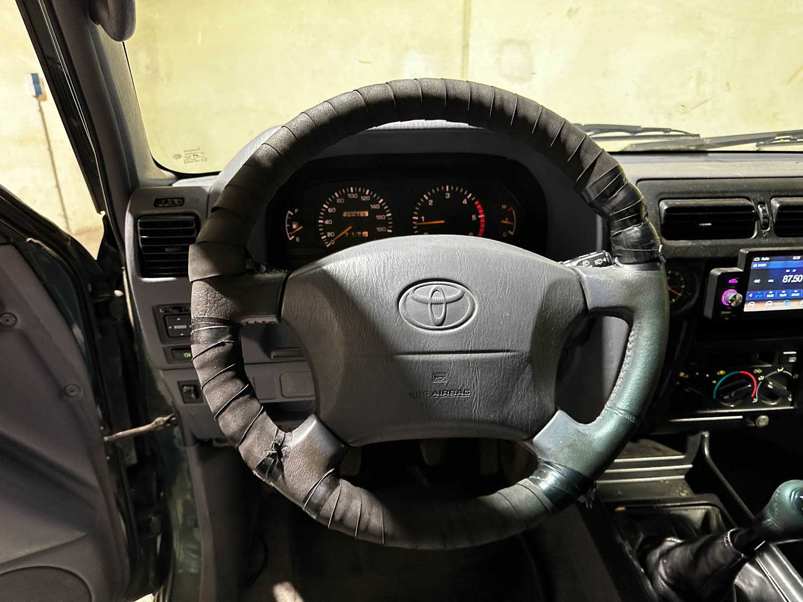 Toyota LandCruiser 90 3.0 HR Blind Van 123pk 2000 (Origineel-NL), 27-VS-NR