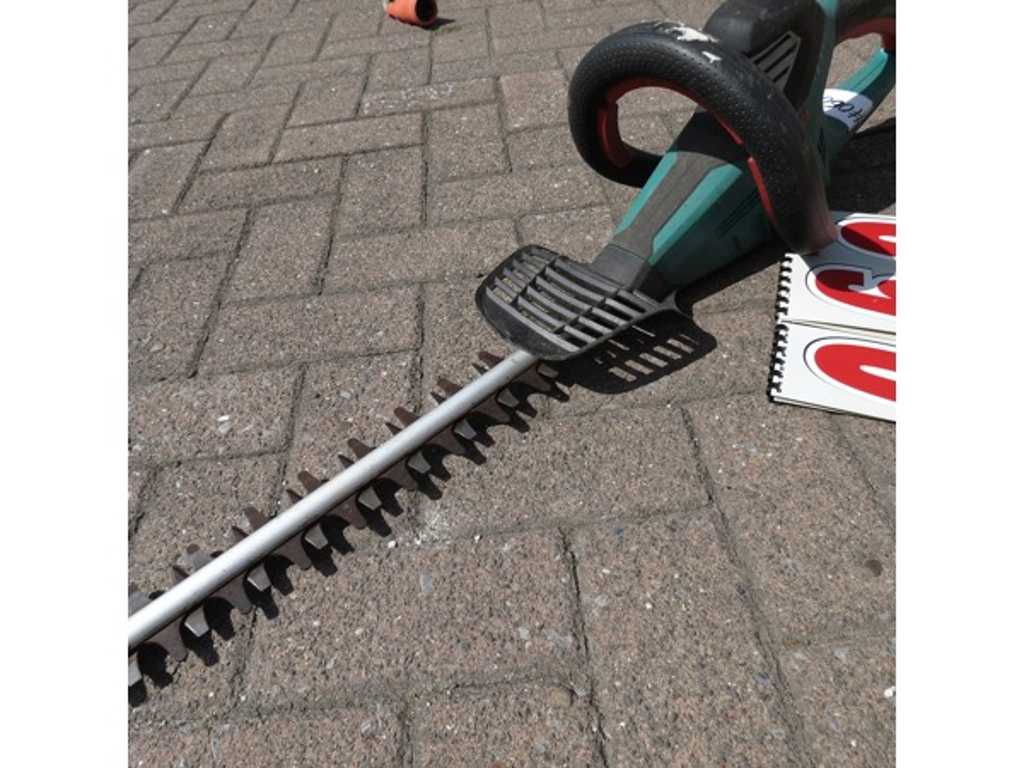 Bosch-3600 H47 J01 hedge trimmer | Troostwijk Auctions