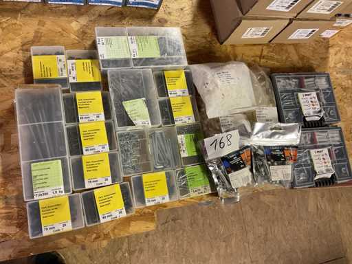 Charge von Befestigungselementen