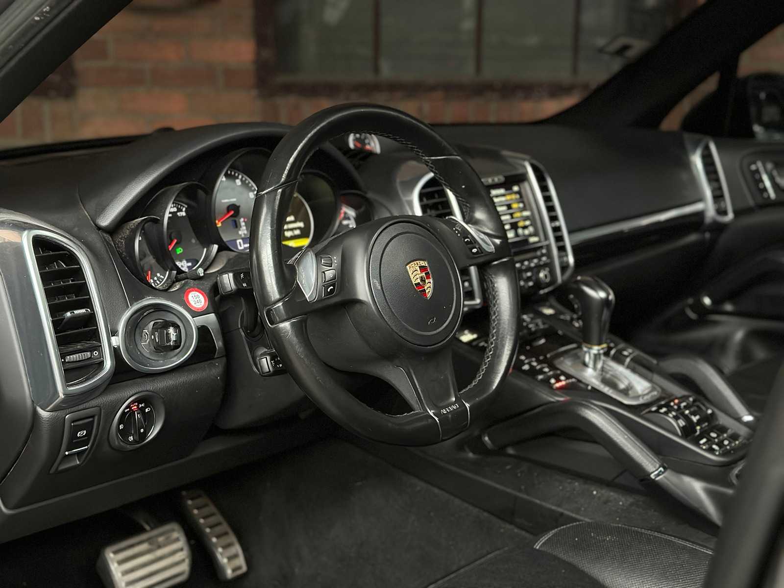 Porsche Cayenne 4.8 V8 S 405pk 2013