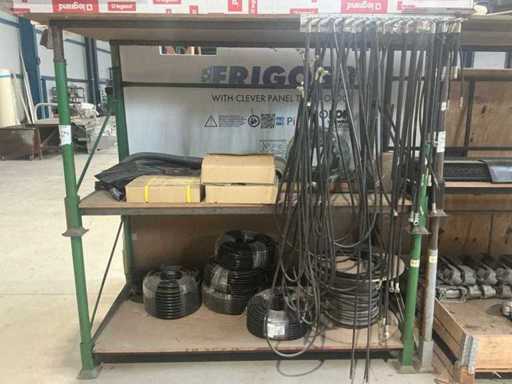 Charge von Lkw-Teilen