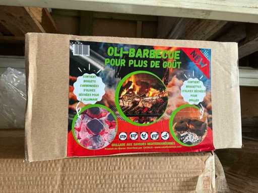 Carbone barbecue per grigliare e bruciare (900x)