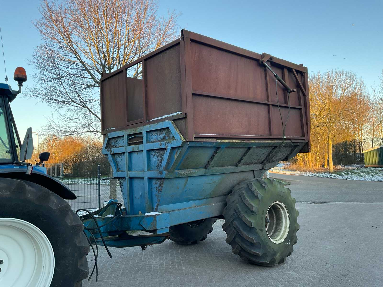 Alasco Soil Dumper | Troostwijk Auctions