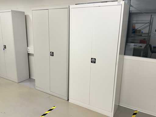 MAUSER 2 établis sans contenu